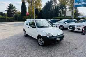 Fiat 600 1.1 Active