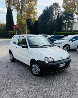 Fiat 600 1.1 Active