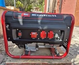 GENERATORE DI CORRENTE  Einhell 230 V