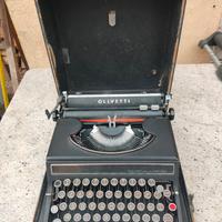 macchina da scrivere 