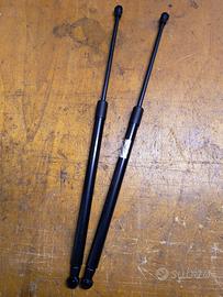 Pistoncini a gas portellone posteriore Alfa Romeo 