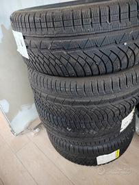 Gomme Michelin 235/50/18