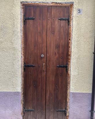 Porta in legno