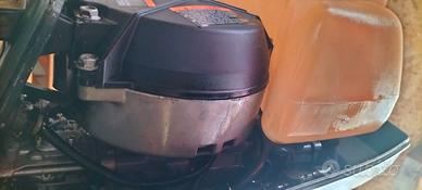 Fuori bordo Yamaha malta