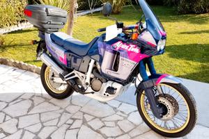 Honda africa twin RD 04 750