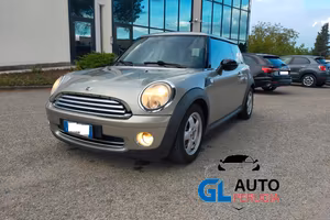 MINI ONE 1.4 16v 70 kw adatta per neopatentati