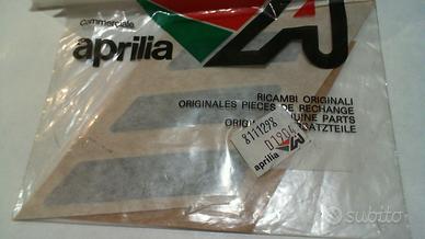 SERIE ADESIVI APRILIA AP8111298