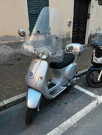 Vespa Piaggio LX 125 argento - da sistemare