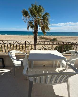 Primafila vista mare strongoli