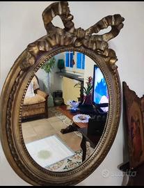 Antique Mirror ovale italiano Luigi XVI in legno d