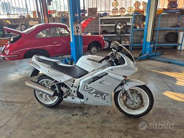 Honda VFR 750F