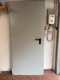 Porta Rei 120 - 890x2050