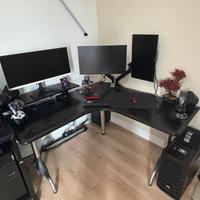 Scrivania angolare e lineare