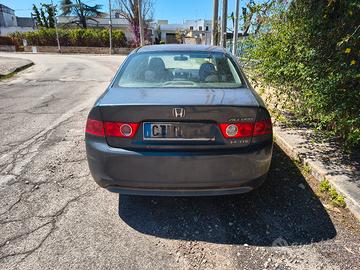 Honda Accord 2.2 i-ctdi 140 CV diesel