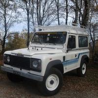 Land Rover Defender 90 - 1985
