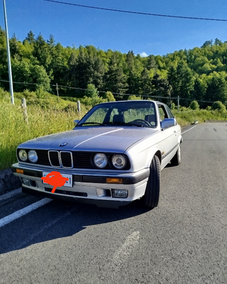 BMW 318is