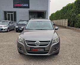 Volkswagen Tiguan 2.0 TDI DPF 4MOTION DSG Sport & 