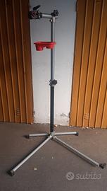 cavalletto per manutenzione bici Decathlon