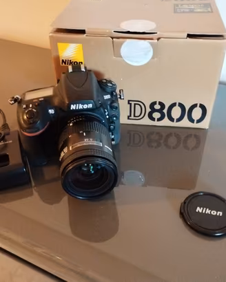 Nikon  D800