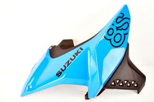Suzuki GSX-8S 23 24 carena laterale destra
