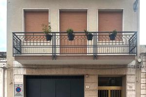 Stabile Indipendente con Garage e Terrazza Panoram