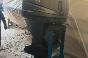 Motore fuoribordo Yamaha 115 cv