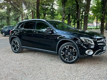Mercedes Gla