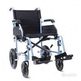 Sedia a rotelle per anziani e disabili. - Arredamento e Casalinghi In  vendita a Torino