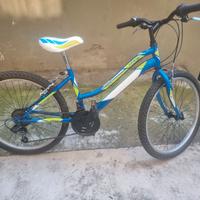 Bicicletta mtb 24" per ragazza/donna (come nuova)