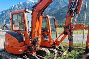 Miniescavatore KUBOTA CABINATO KX 35