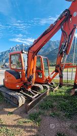 Miniescavatore KUBOTA CABINATO KX 35
