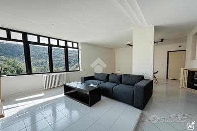3 LOCALI A POTENZA