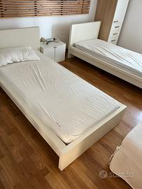 Coppia letti SINGOLI IKEA con MATERASSI