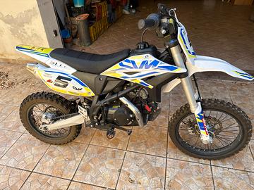 CVM pit bike 125cc