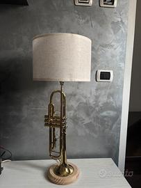 Lampada tromba
