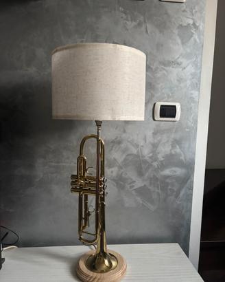 Lampada tromba