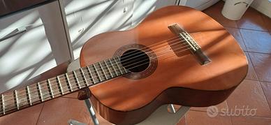 chitarra yamaha C40 