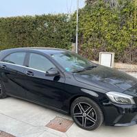 MERCEDES-BENZ CLASSE A 180d