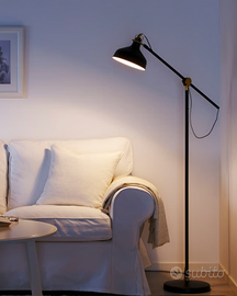 Lampada da terra IKEA RANARP nera – ottime condizi