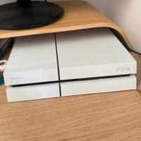 Playstation 4 colore bianco 500g