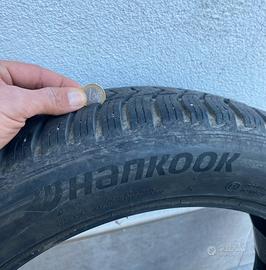 Pneumatici invernali Hankook 205 55 r19 ex 3008