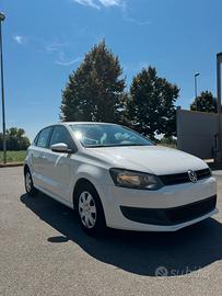 VOLKSWAGEN POLO 2011 – € 4.700
