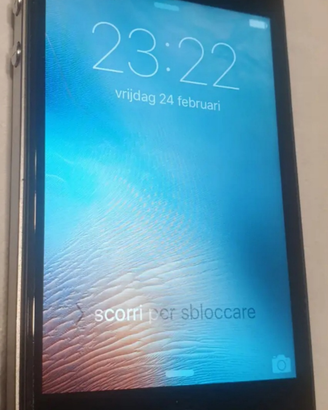 Iphone 4s 32 gb col. Nero + CUFFIETTE NUOVE