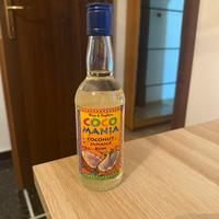 Bottiglia rum al cocco