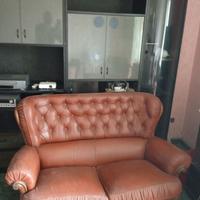 Divano e  2 poltrone in pelle