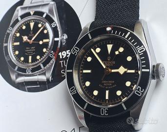 Tudor Black Bay "Rosellina" o "Smiley" nero 79220N