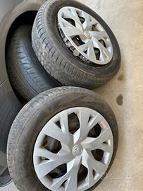 Pneumatici Toyota Yaris 175/65-15