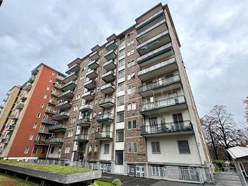 2 LOCALI A MILANO