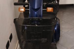 Motoretta per anziani