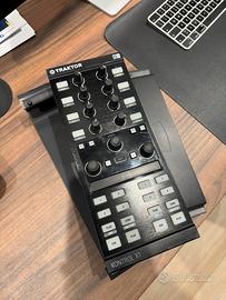 Traktor x1 mk2 + kontrol stand